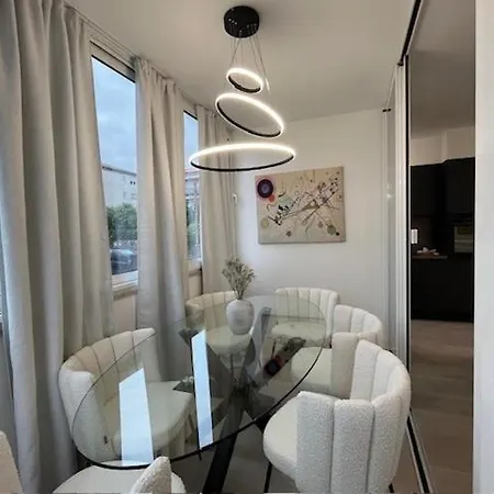 Deluxe Jada'or With Parking And Sea View *