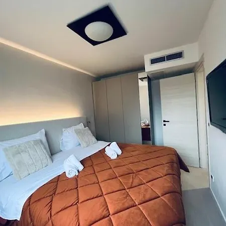 Deluxe Jada'or With Parking And Sea View Apartmán *