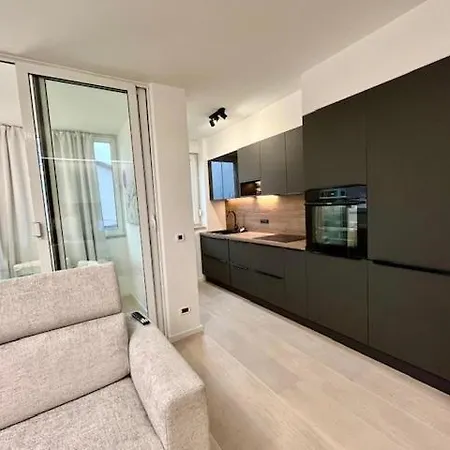 Deluxe Jada'or With Parking And Sea View *